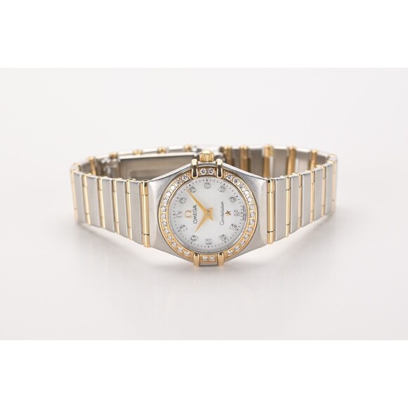 OMEGA Constellation 18k Gold MOP Diamond Dial & Bezel Full Bar 23mm Ladies Watch - Picture 11 of 13